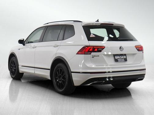 2021 Volkswagen Tiguan 2.0T SE R-Line Black