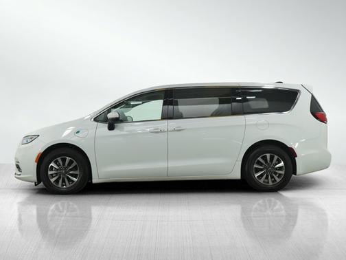 2023 Chrysler Pacifica Hybrid Hybrid Touring L