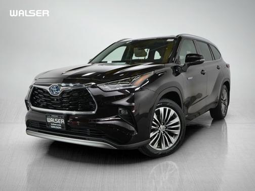 2021 Toyota Highlander Hybrid Platinum