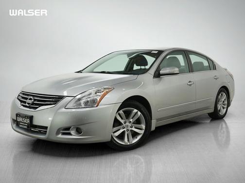 2011 Nissan Altima 3.5 SR