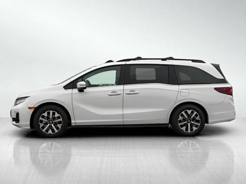 Platinum White Pearl 2026 Honda Odyssey EX-L