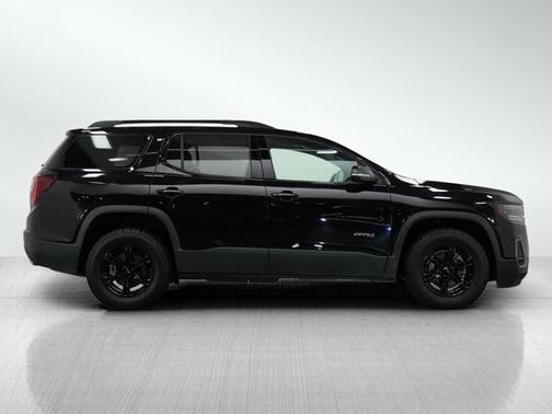 2021 GMC Acadia AT4