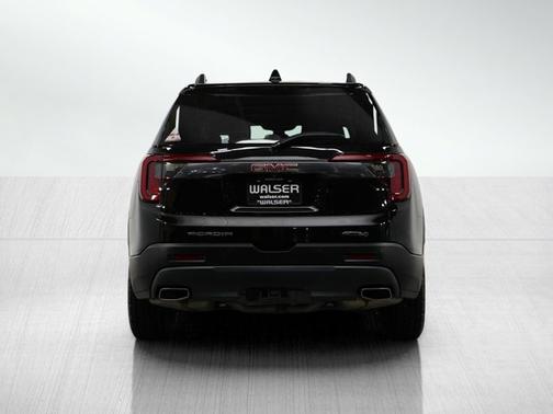 2021 GMC Acadia AT4