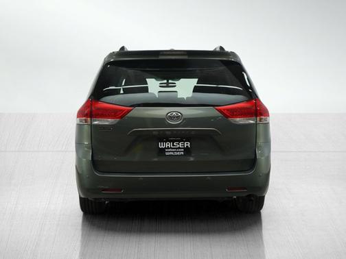 2014 Toyota Sienna XLE