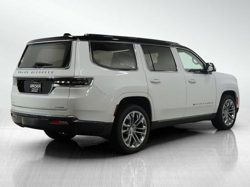 2022 Jeep Grand Wagoneer Series II