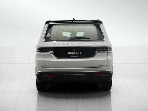 2022 Jeep Grand Wagoneer Series II