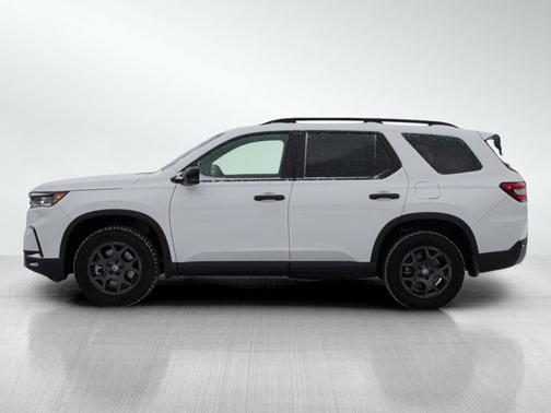 2024 Honda Pilot TrailSport