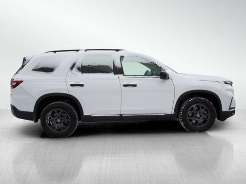 2024 Honda Pilot TrailSport