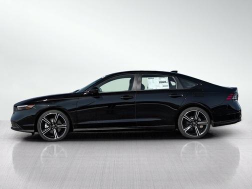 Crystal Black Pearl 2026 Honda Accord Hybrid Sport
