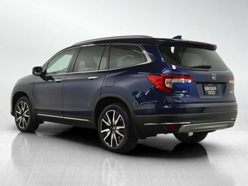 2022 Honda Pilot Touring 7-Passenger