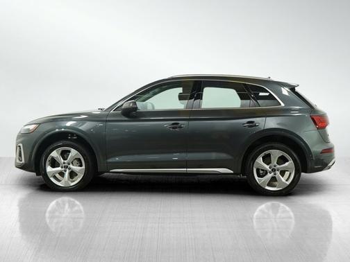 2024 Audi Q5 S line Prestige