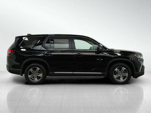 2024 Honda Pilot EX-L 7 Passenger