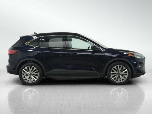 2021 Ford Escape Titanium Hybrid