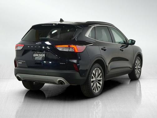 2021 Ford Escape Titanium Hybrid