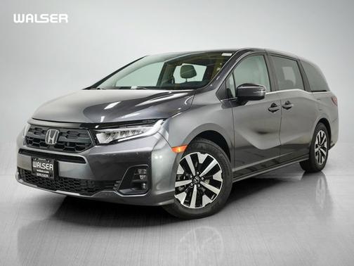 White 2025 Honda Odyssey EX-L