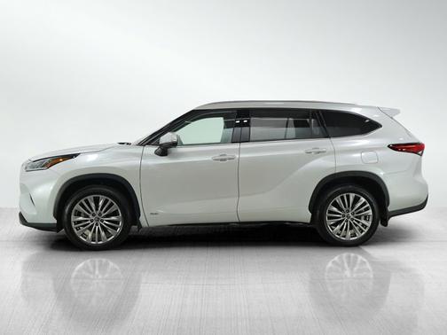 2023 Toyota Highlander Hybrid Hybrid Platinum
