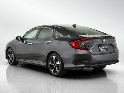 2018 Honda Civic Touring