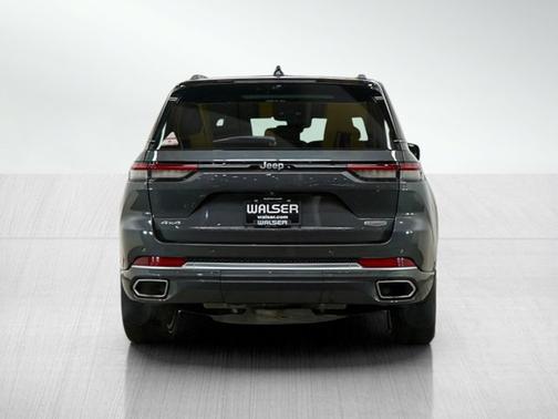 2022 Jeep Grand Cherokee Summit Reserve