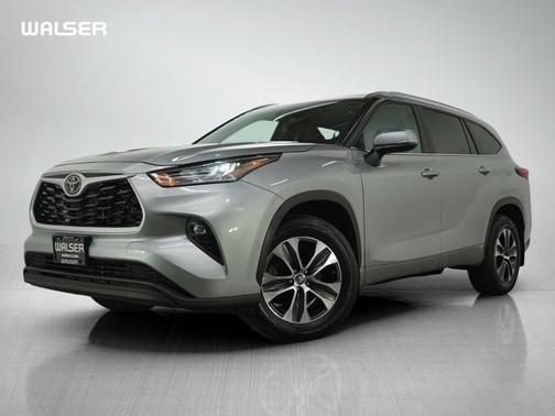 2023 Toyota Highlander XLE AWD (Natl)