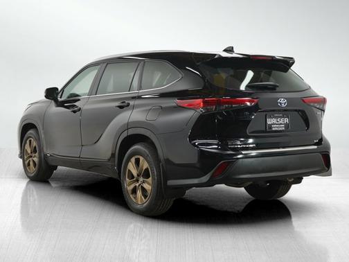 2023 Toyota Highlander Hybrid Hybrid Bronze Edition
