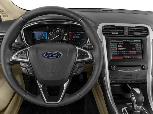 2016 Ford Fusion Energi SE Luxury