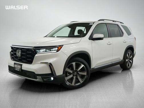 2023 Honda Pilot Touring