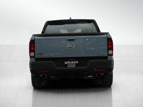 2022 Honda Ridgeline Black Edition