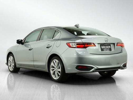 2018 Acura ILX Sedan w/Technology Plus Pkg
