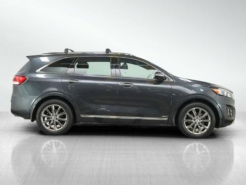 Platinum Graphite 2017 Kia Sorento SXL V6