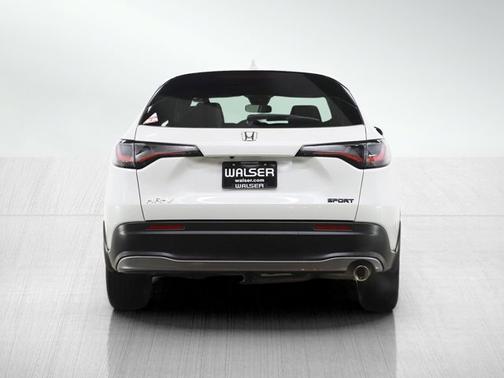 White 2024 Honda HR-V Sport