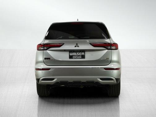 2023 Mitsubishi Outlander PHEV SE S-AWC
