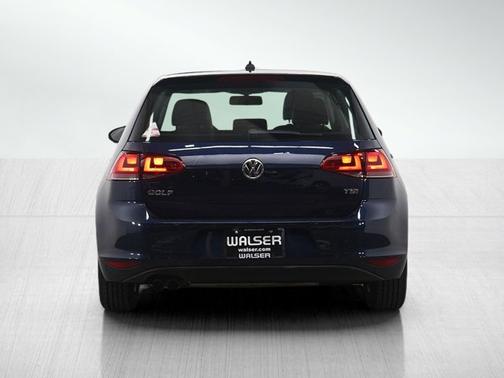 2015 Volkswagen Golf TSI SE