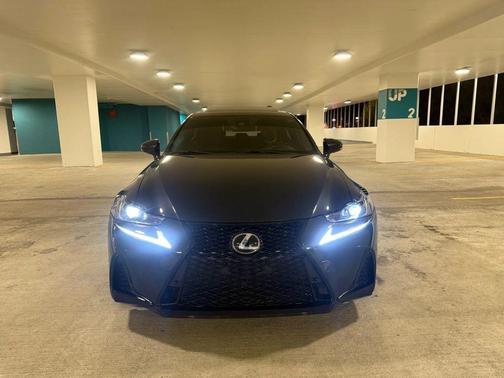 2017 Lexus IS 350 Base