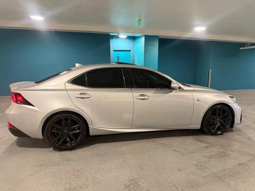 2017 Lexus IS 300 Base