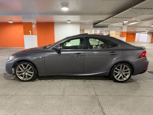 2016 Lexus IS 300 Base