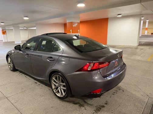 2016 Lexus IS 300 Base