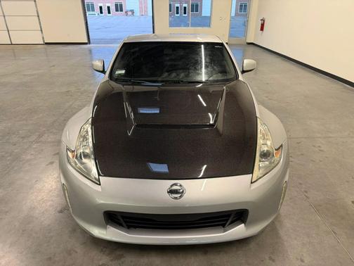 Brilliant Silver 2016 Nissan 370Z Base
