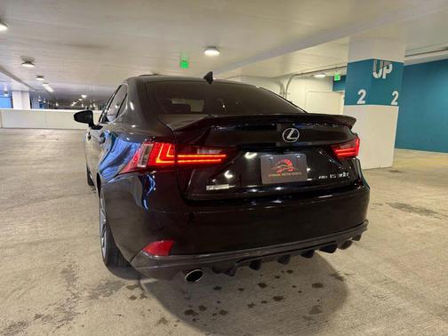 2016 Lexus IS 300 Base