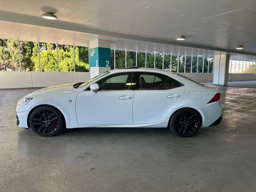 2017 Lexus IS 300 Base