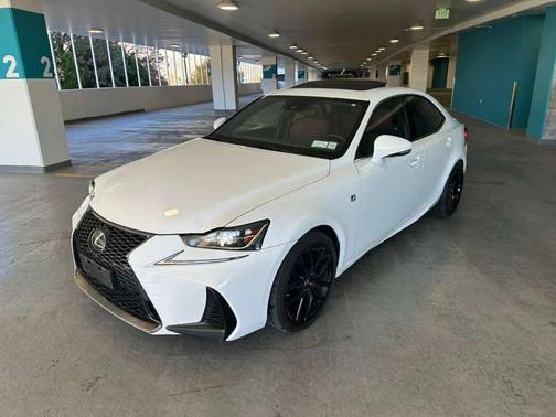 2017 Lexus IS 300 Base