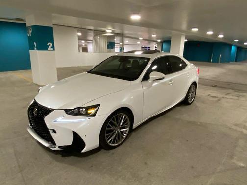 2019 Lexus IS 300 Base
