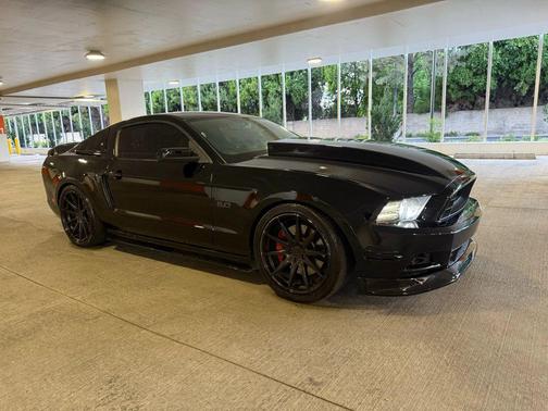 2013 Ford Mustang GT Premium