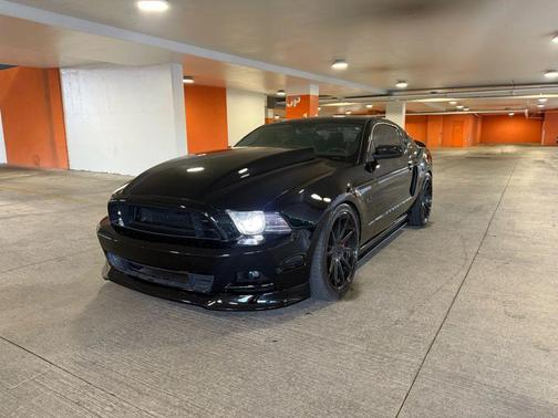 2013 Ford Mustang GT Premium