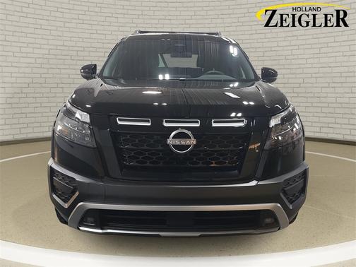 2025 Nissan Pathfinder Rock Creek 4WD