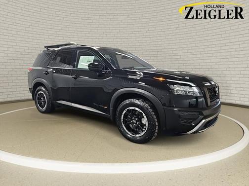 2025 Nissan Pathfinder Rock Creek 4WD