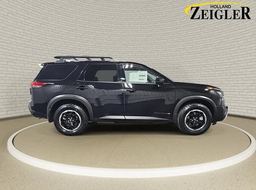 2025 Nissan Pathfinder Rock Creek 4WD