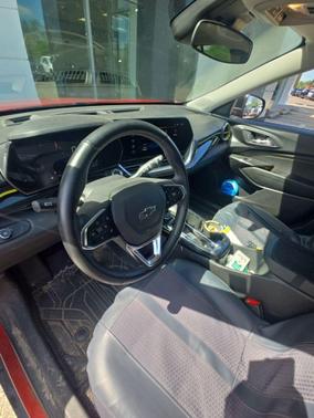 Cayenne Orange Metallic 2024 Chevrolet Trax FWD ACTIV