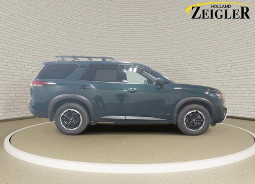 2025 Nissan Pathfinder Rock Creek 4WD