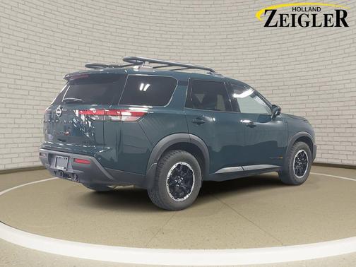 2025 Nissan Pathfinder Rock Creek 4WD