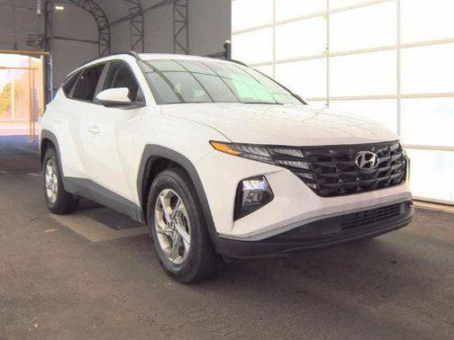 White Pearl 2024 Hyundai TUCSON SEL